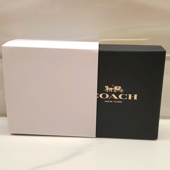 NWT Coach Mickey Mouse X Keith Haring Stud Earring Set - Picture 3 of 4